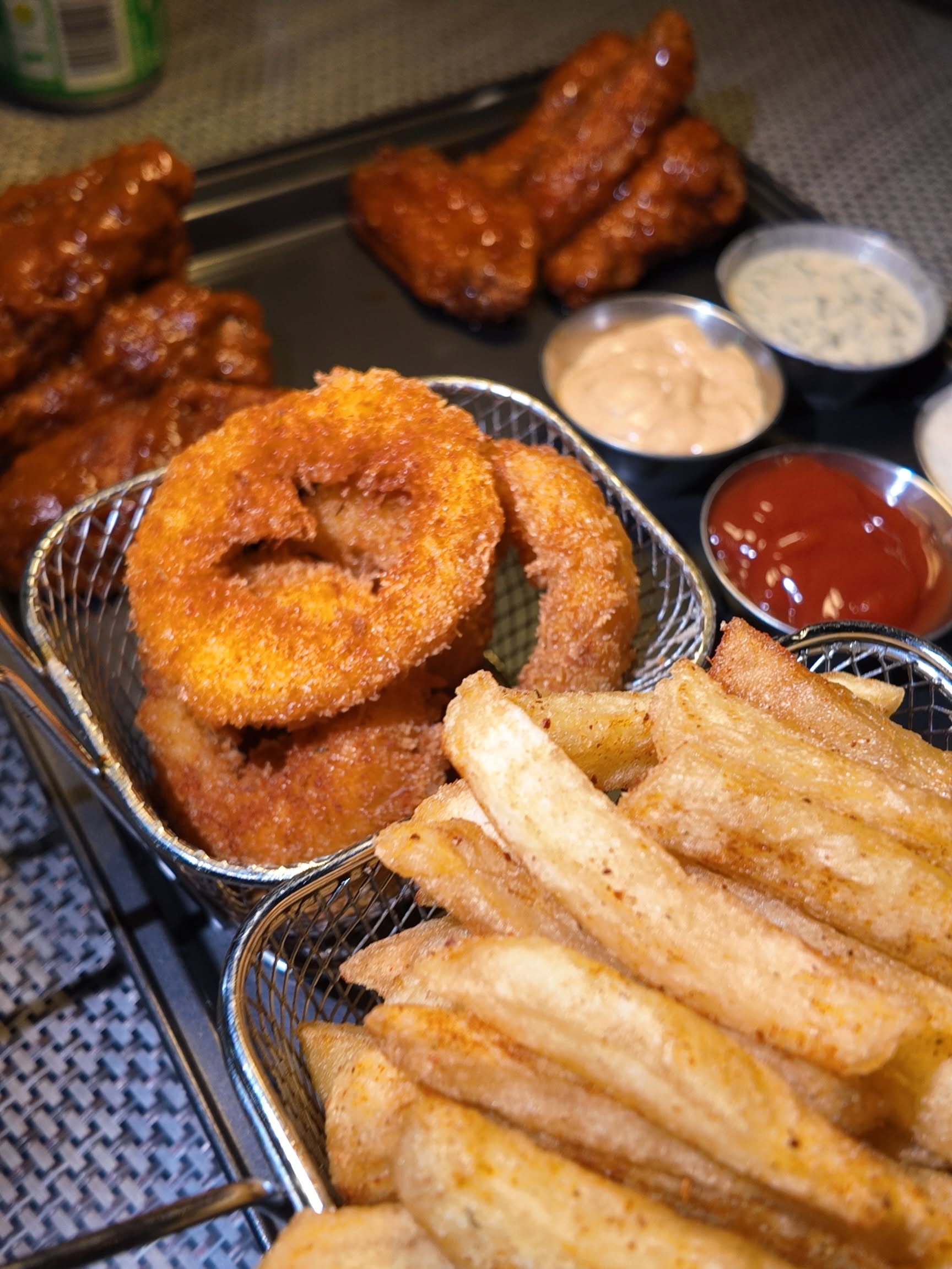 Photo 1 de Wings & Beer