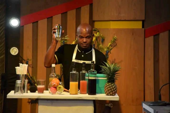 AXEL PRIME THE BARTENDER